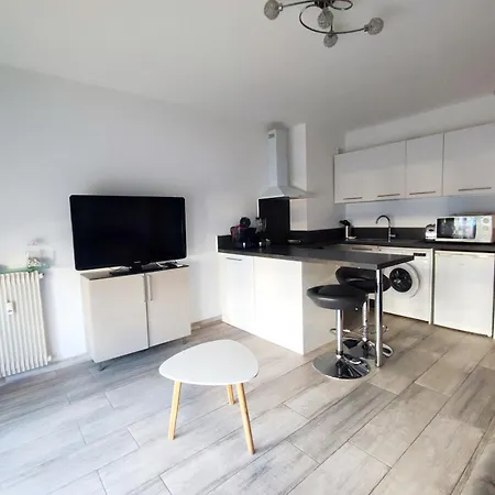Le Puits Aux Fees Apartmán Antibes